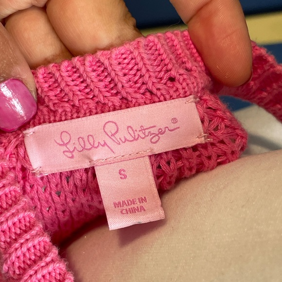 Lilly Pulitzer Barbie Pink sweater tank top - Picture 6 of 7